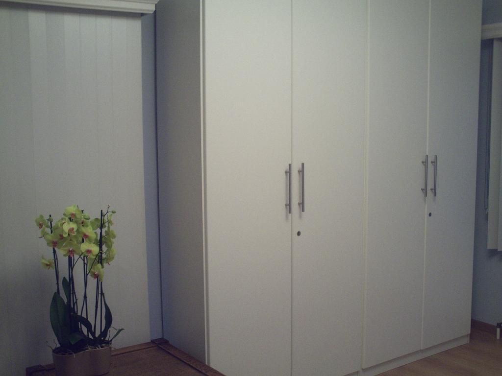 Apartment Capitalcondos Ninove Exteriör bild